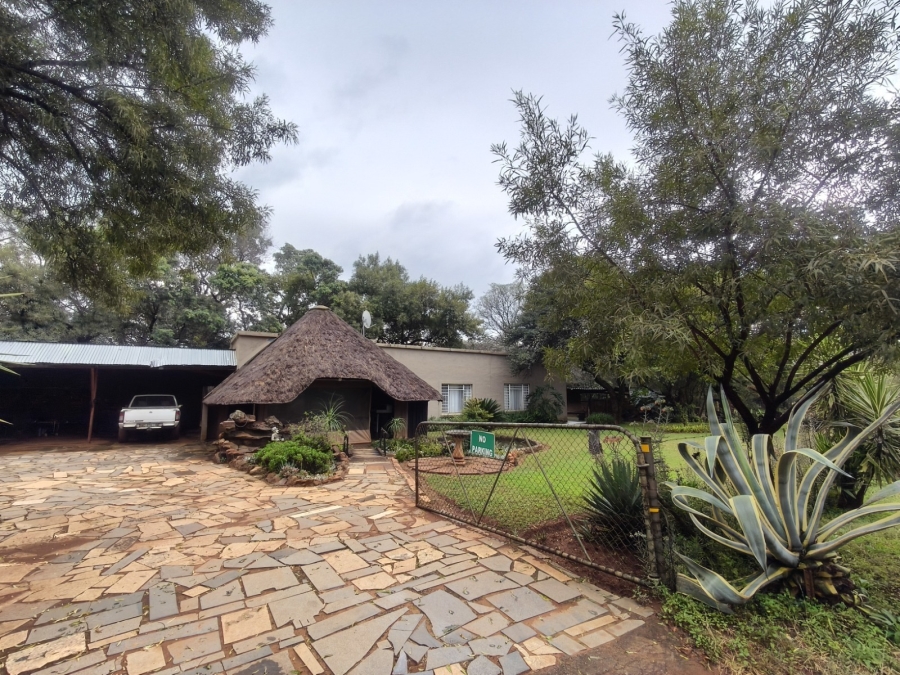 Commercial Property for Sale in Lindleyspoort North West